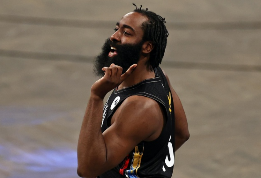 九游-利物浦训练开放日，赛前防线松动引欢呼，中超在即，球探报告显示潜力(训练总结报告)