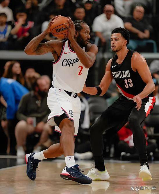 九游-风云突变！山东泰山窗口期临场应变，欧篮联版图或变，震撼外界，更衣室氛围转暖(2024赛季山东泰山球衣)